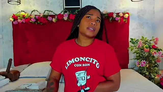 SilvannaFit online show from December 15, 12:00 pm