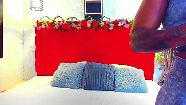SilvannaFit online show from June 10, 11:55 am