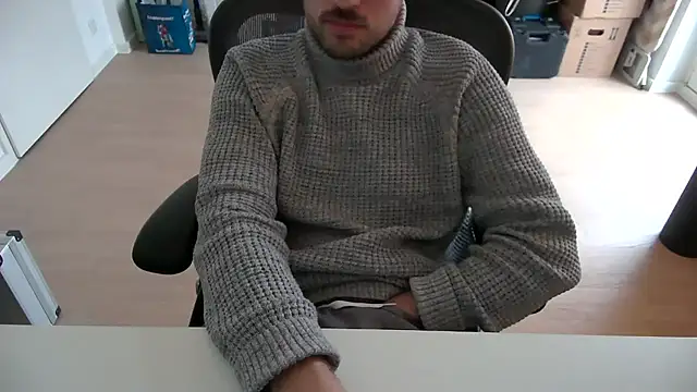 taallguyy 196 online show from December 2, 1:02 pm