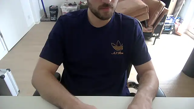 taallguyy 196 online show from January 8, 11:05 am