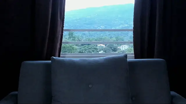 lnxmst online show from January 11, 10:05 pm