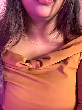 wildestcouplee online show from December 19, 6:54 pm