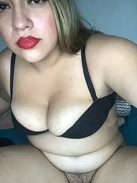Snapshot of Amira__Fatima chatting on March 14, 3:36 pm Amira Fatima online show from March 14, 3:36 pm