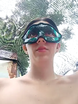 Snapshot of Estrella-Wicked chatting on January 3, 12:51 pm Estrella-Wicked online show from January 3, 12:51 pm