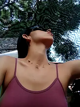 Snapshot of Estrella-Wicked chatting on December 31, 12:04 pm Estrella-Wicked online show from December 31, 12:04 pm