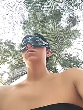 Snapshot of Estrella-Wicked chatting on January 3, 10:19 pm Estrella-Wicked online show from January 3, 10:19 pm