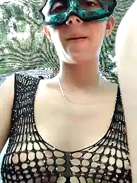 Snapshot of Estrella-Wicked chatting on January 8, 7:34 pm Estrella-Wicked online show from January 8, 7:34 pm