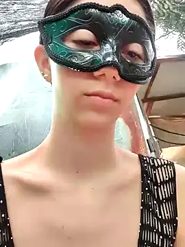 Snapshot of Estrella-Wicked chatting on January 10, 1:31 pm Estrella-Wicked online show from January 10, 1:31 pm