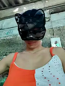 Snapshot of Estrella-Wicked chatting on December 10, 7:32 pm Estrella-Wicked online show from December 10, 7:32 pm