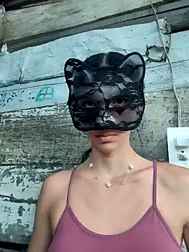 Snapshot of Estrella-Wicked chatting on December 18, 11:56 am Estrella-Wicked online show from December 18, 11:56 am