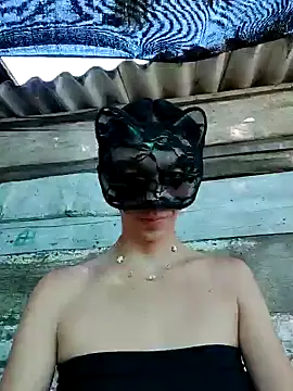 Snapshot of Estrella-Wicked chatting on December 9, 6:57 pm Estrella-Wicked online show from December 9, 6:57 pm