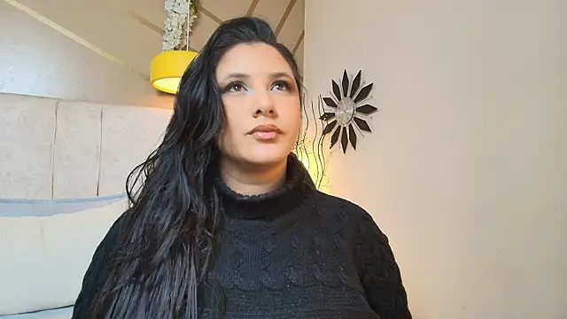 frreeya online show from March 28, 9:38 pm