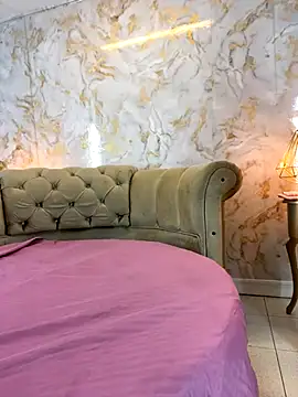 khloeblake online show from November 25, 6:47 am