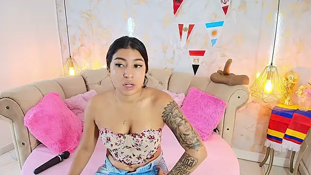 khloeblake online show from June 23, 5:05 am