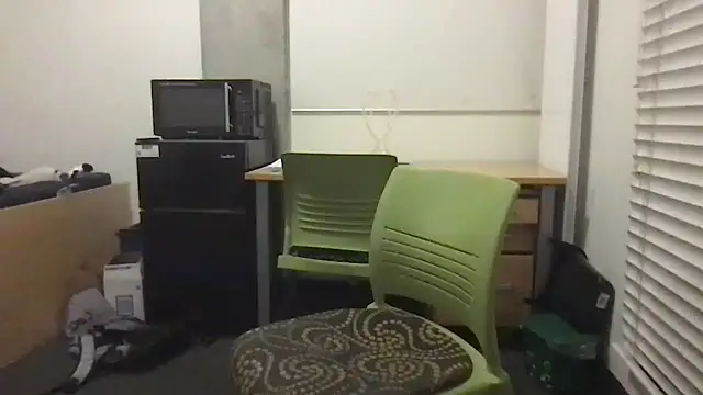 Snapshot of Jessica-Aine chatting on December 7, 5:32 am Jessica-Aine online show from December 7, 5:32 am