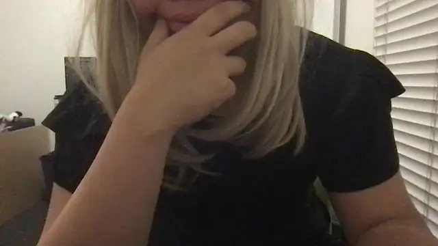 Snapshot of Jessica-Aine chatting on December 2, 1:08 pm Jessica-Aine online show from December 2, 1:08 pm