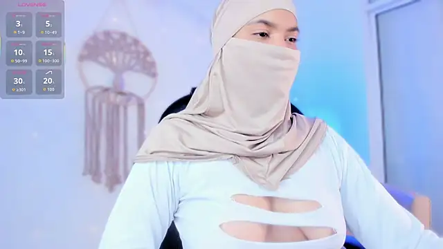 saray halam online show from December 18, 8:56 pm