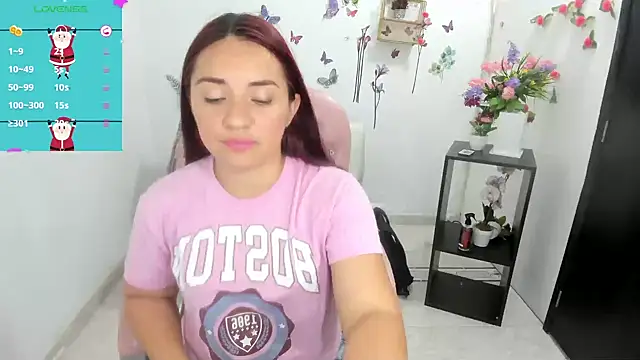 nicoll crazzy online show from December 16, 2:43 pm