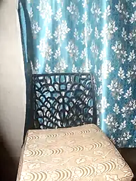 Snapshot of Sneha_gril chatting on September 23, 6:26 pm Sneha gril online show from September 23, 6:26 pm