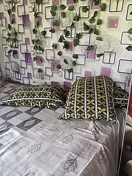 Sneha gril online show from May 31, 3:12 am