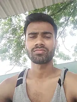 Skinny Bigass 23 online show from June 2, 6:13 am