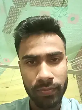 Snapshot of Skinny_Bigass_23 chatting on February 25, 7:49 pm Skinny Bigass 23 online show from February 25, 7:49 pm