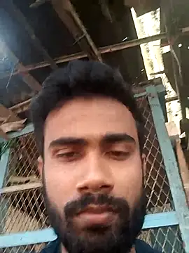 Snapshot of Skinny_Bigass_23 chatting on November 15, 9:24 am Skinny Bigass 23 online show from November 15, 9:24 am