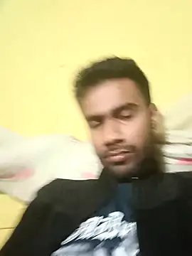 Snapshot of Skinny_Bigass_23 chatting on February 26, 6:37 pm Skinny Bigass 23 online show from February 26, 6:37 pm