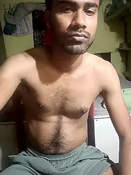 Skinny Bigass 23 online show from March 9, 7:50 pm