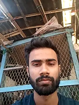 Snapshot of Skinny_Bigass_23 chatting on November 13, 7:45 am Skinny Bigass 23 online show from November 13, 7:45 am