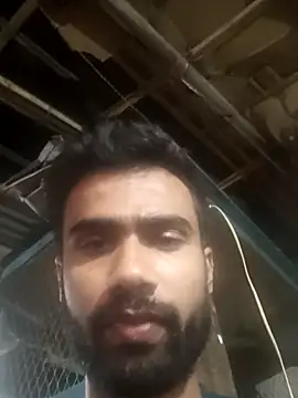 Snapshot of Skinny_Bigass_23 chatting on November 10, 2:55 pm Skinny Bigass 23 online show from November 10, 2:55 pm