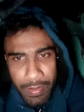 Snapshot of Skinny_Bigass_23 chatting on November 30, 7:47 pm Skinny Bigass 23 online show from November 30, 7:47 pm