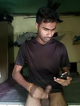 Skinny Bigass 23 online show from April 29, 5:33 am