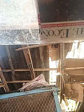 Snapshot of Skinny_Bigass_23 chatting on November 12, 7:23 am Skinny Bigass 23 online show from November 12, 7:23 am