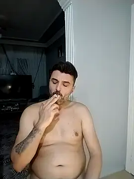 hot man eray online show from October 21, 6:07 pm