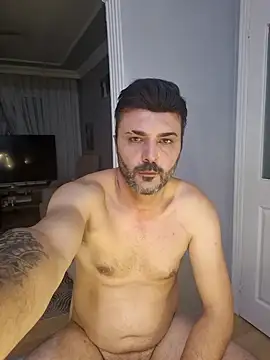 hot man eray online show from December 4, 4:28 pm