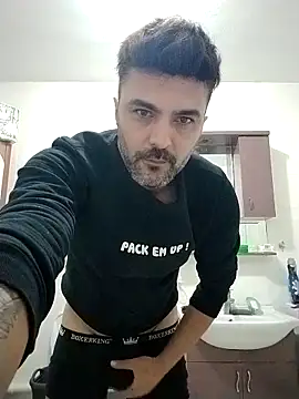 hot man eray online show from October 19, 8:33 pm