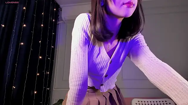 Snapshot of m1satome chatting on February 13, 11:47 pm m1satome online show from February 13, 11:47 pm