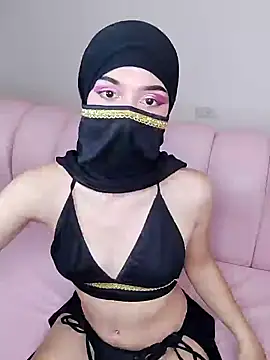 Aaliyah Salma online show from January 22, 7:34 pm