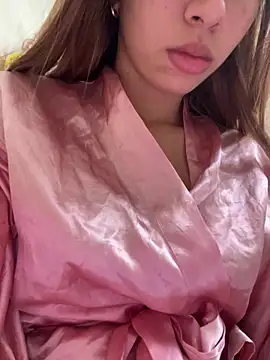 Aaliyah Salma online show from May 1, 7:08 pm