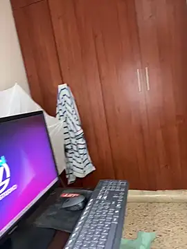 Aaliyah Salma online show from March 23, 5:57 pm