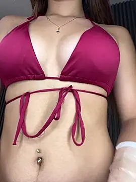 Aaliyah Salma online show from April 3, 7:20 pm