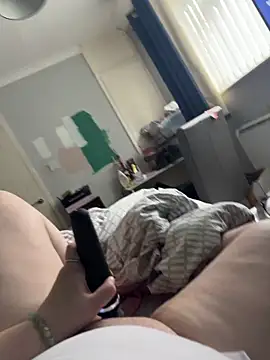 AmberTaylorXxx online show from February 27, 9:20 am