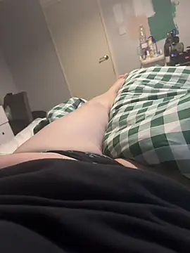AmberTaylorXxx online show from May 3, 7:28 pm