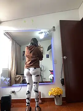 Snapshot of Goddess-Love- chatting on June 15, 12:38 pm Goddess-Love- online show from June 15, 12:38 pm