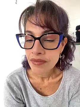 Goddess-Love- online show from April 13, 7:07 pm