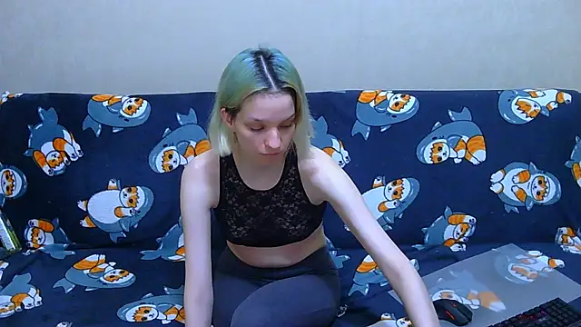 Ivy Lester online show from July 24, 5:20 pm