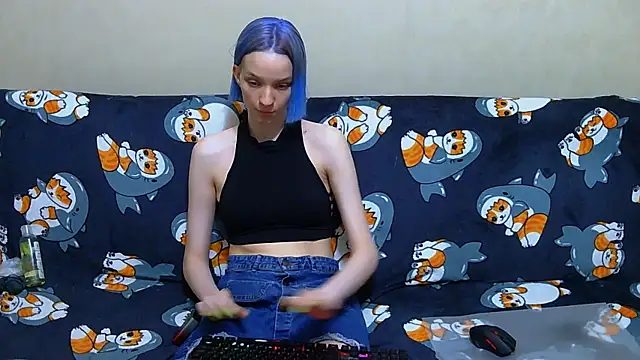 Ivy Lester online show from May 26, 6:17 pm