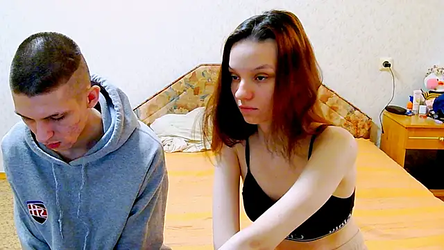 Snapshot of Ivy_Lester chatting on March 14, 4:32 am Ivy Lester online show from March 14, 4:32 am