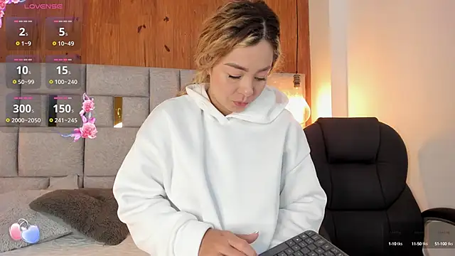 Saori newman online show from September 19, 11:36 am
